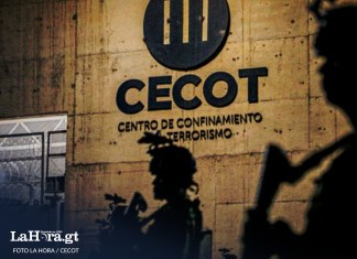 Así es el CECOT, la cárcel salvadoreña en la que el gobierno de Nayib Bukele ha encarcelado a miles de pandilleros Cecot