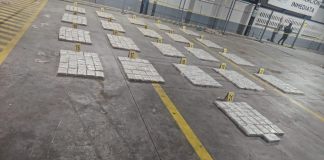 Más de Q190 millones de cocaína son incautados tras inspección de contenedores en Puerto Quetzal.