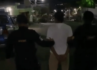 Capturan a presunto coyote durante un operativo realizado en un puesto de control interinstitucional.