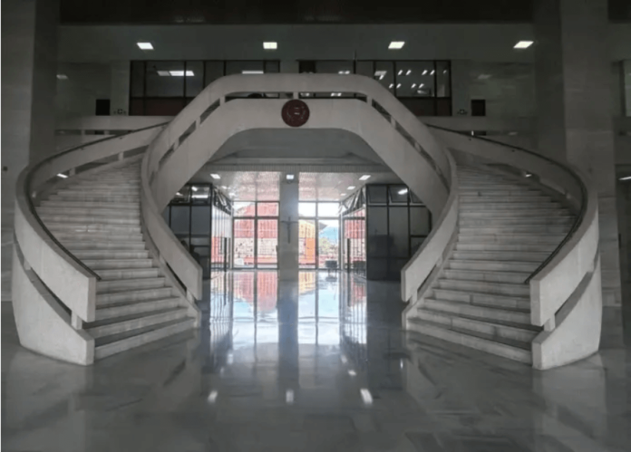 La CSJ fracasó en su décimo intento de elegir presidente para lo que resta del 2026 en medio de convocatorias a elecciones. Foto La Hora: Daniel Ramírez