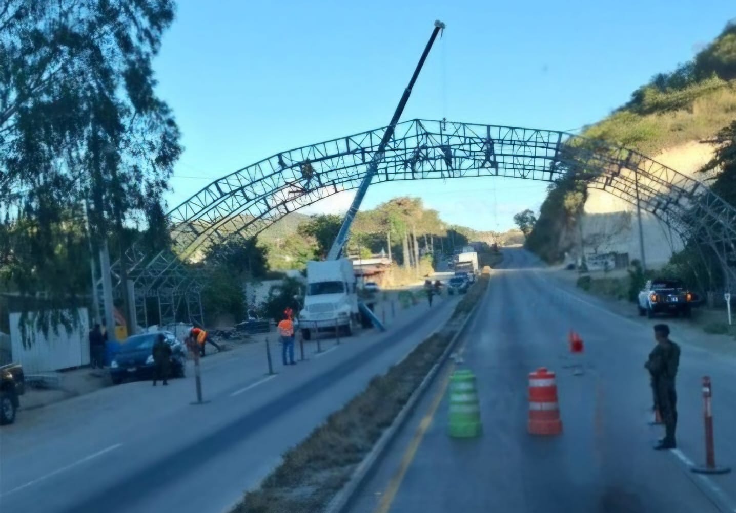 El 26 de diciembre de 2025 comenzó el desmantelamiento del puesto de control interinstitucional que funcionaba en Sanarate. Las labores duraron varios días. 