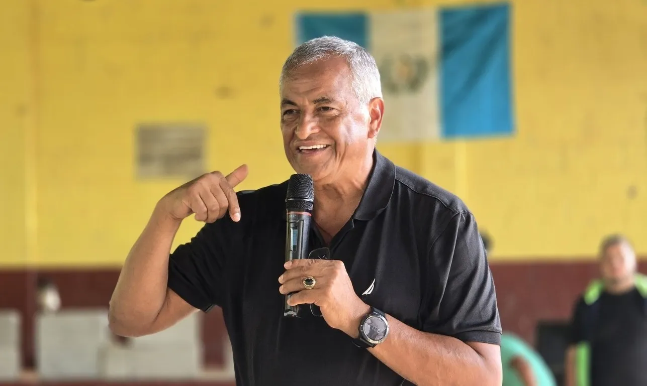 El alcalde de Nueva Santa Rosa, Enrique Arredondo, busca convertirse en el nuevo presidente de la Anam.