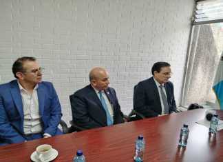 El ministro de Gobernación, Marco Antonio Villeda, informa del censo de presos en las 23 cárceles a su cargo. Foto: La Hora