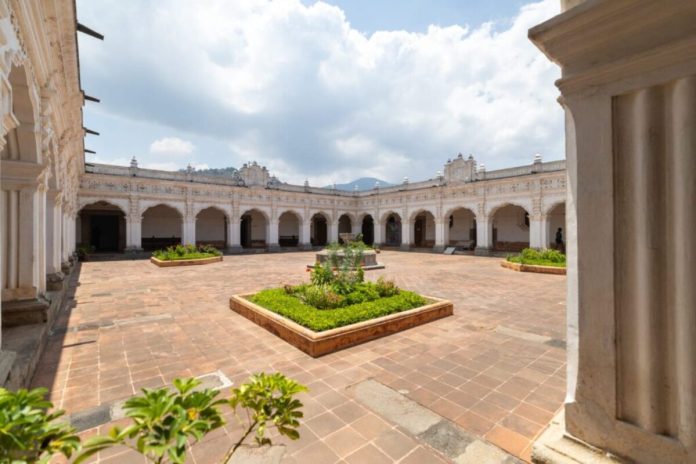 Usufructo del Museo de Arte Colonial sigue en manos del Ministerio de Cultura y Deportes, asegura ministra Grazioso.