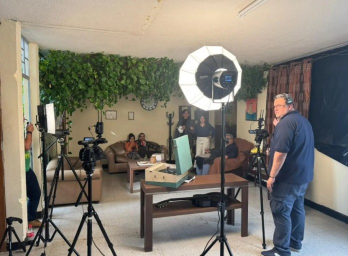 TGWTV estrena la primera video novela guatemalteca que une pasado y presente. Foto La Hora: CIV.