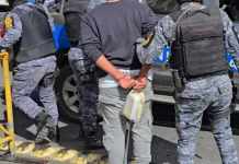 El Juzgado de Turno aplazó la audiencia contra un supuesto pandillero vinculado a los ataques contra PNC por carga laboral. Foto: La Hora