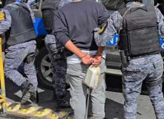 Juzgado de turno aplaza audiencia contra otro vinculado en ataques contra PNC El Juzgado de Turno aplazó la audiencia contra un supuesto pandillero vinculado a los ataques contra PNC por carga laboral. Foto: La Hora