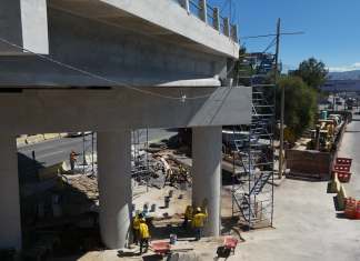 Rampas de acceso y señalización hacen falta para que el paso a desnivel de la calzada Roosevelt quede terminado.