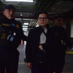 El Juez Arnulfo Carrera, pospuso de forma indefinida la audiencia contra Melvin Quijivix tras la resistencia de este de presentarse al juzgado. Foto La Hora: Daniel Ramírez