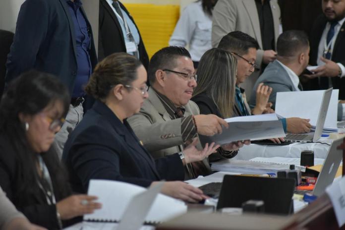 recepcion expedientes congreso tse (2)