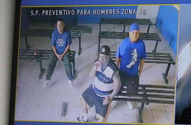 Tres reos recapturados tras fugarse de la cárcel Fraijanes II aseguraron ante juez que pagaron a autoridades para lograr su liberación. Foto: La Hora