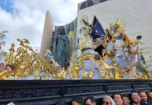 Luego de 22 horas de recorrido procesional, la Inmaculada Concepción de templo de Don Bosco retorno a su templo. Foto La Hora: José Arrecis