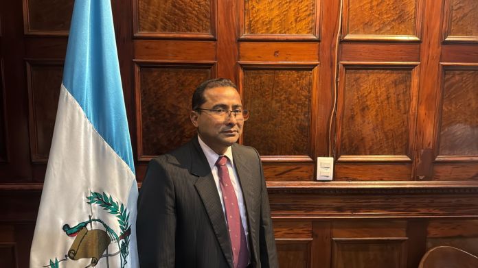 Wilber Gerardo Enríquez Jocol.