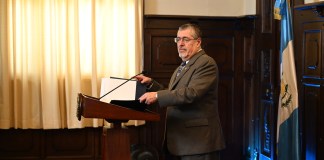 Designaciones e "invitación" para magistrados de la CC mueven la agenda de la presidencia en la semana.