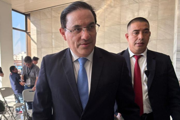 Ministro de Gobernación, Marco Antonio Villeda busca ser Fiscal General tras "conversación" con Arévalo.