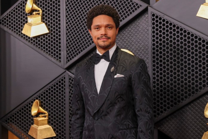 Trump amenaza con denunciar a Trevor Noah por decir que estuvo en la isla de Epstein