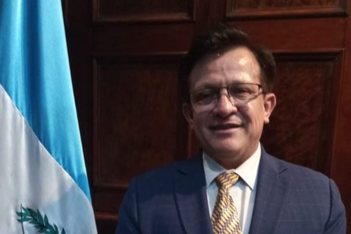 Luis Eduardo López Ramos.