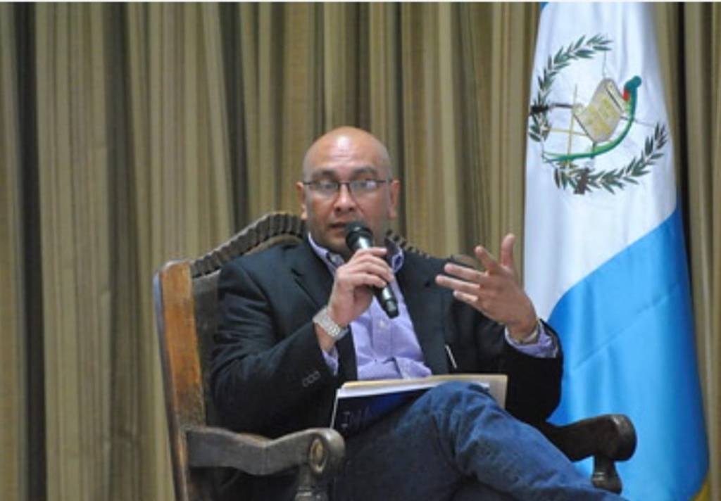 Óscar Bautista, profesor universitario. Foto La Hora: Óscar Bautista