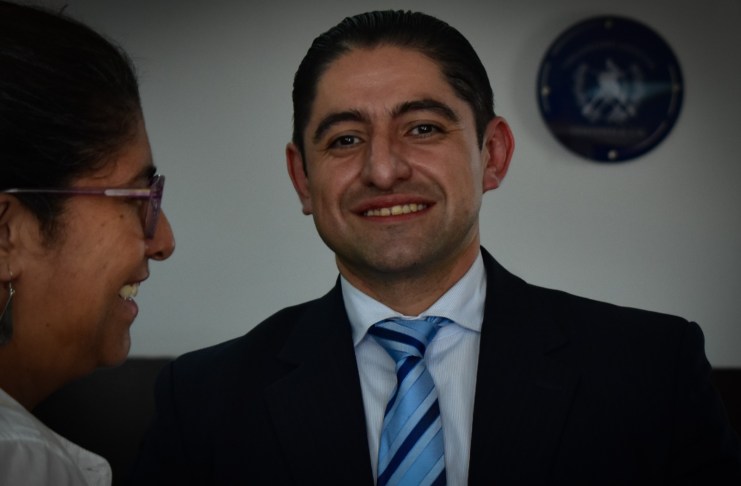 Exfiscal anticorrupción Stuardo Campo busca ser magistrado de la CC por el Ejecutivo.