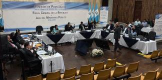 Comisión Postulador a Fiscal General y Jefe del MP aprueba reformar la tabla de gradación. Foto La Hora: Daniel Ramírez