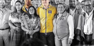 Alcalde Sebastián Siero y el director ejecutivo de la Anam, Patric Gramajo, en Asamblea General. Foto La Hora: Partido Unionista