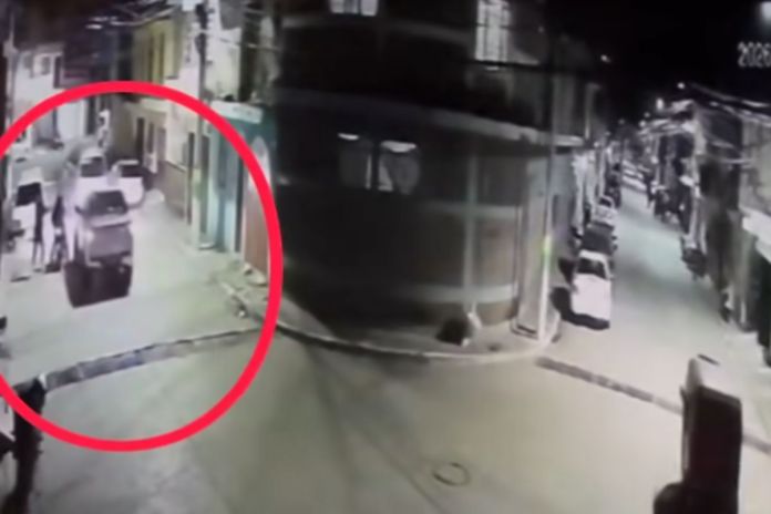 Revelan video del ataque armado contra director de la PMT de San Miguel Petapa. Foto La Hora: Captura de pantalla.