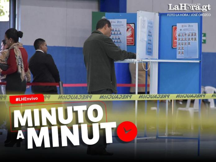 Astrid y Lemus disputan magistratura titular de la Corte de Constitucionalidad por el Colegio de Abogados. Foto La Hora: José Orozco