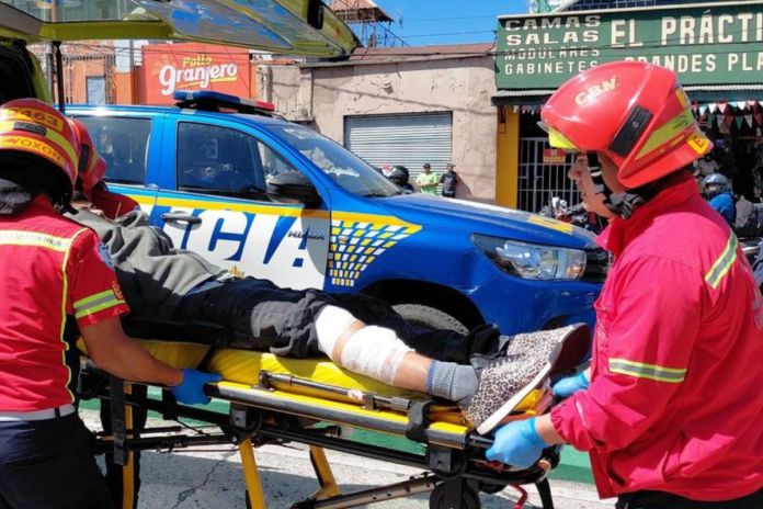 Ataque armado reportado en la avenida Bolívar. Foto La Hora: CBM