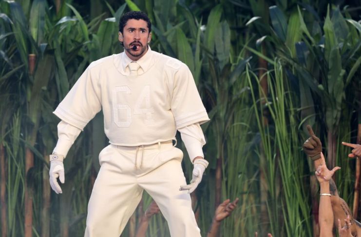 El show de medio tiempo de Bad Bunny en el Super Bowl LX se convirtió en el más visto de toda la historia.