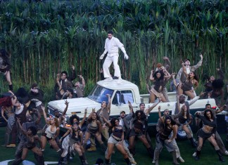 Bad Bunny en el Super Bowl