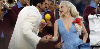 Bad Bunny y Lady Gaga en el medio tiempo del superbowl. Foto La Hora: EFE