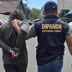 Un presunto integrante del Barrio 18 fue capturado cuando recogía dinero producto de una extorsión en la zona 5 capitalina.