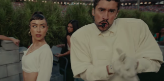 Marcela Flores Calderón, participa en el espectatuclo de medio tiempo del Super Bowl 2026. Foto: NFL/ YouTube