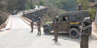 El Ejército ha reforzado su presencia en zonas fronterizas con México, tras disturbios en Guadalajara.