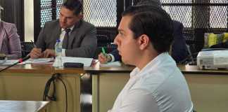 De procesado a testigo, la declaración de un implicado en la muerte de Hanzel Szarata Uno de los implicados en el caso Szarata rindió su testimonio en calidad de testigo en el juicio contra el ex viceministro, Carlos García Rubio. Foto La Hora: Sergio Osegueda