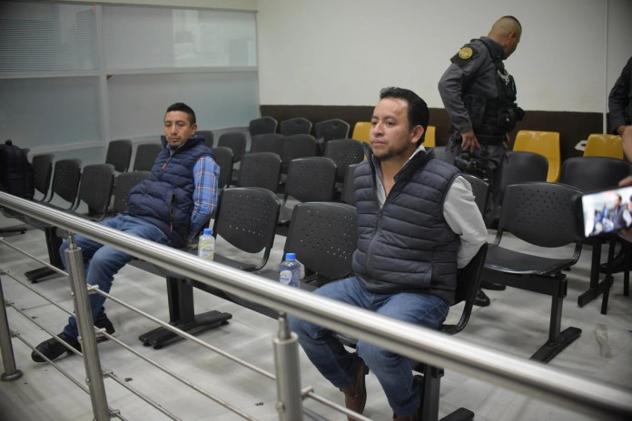 La audiencia de primera declaración contra Luis Pacheco y Héctor Chaclán fue suspendida. Foto La Hora: José Orozco.
