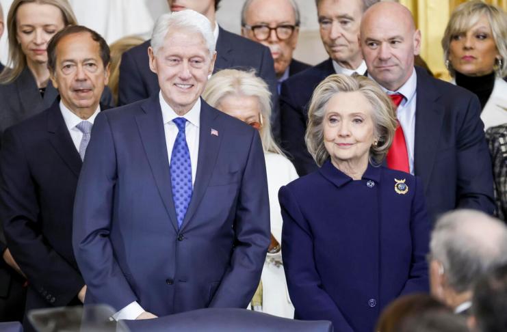 El expresidente de Estados Unidos Bill Clinton y su esposa, la exsecretaria de Estado Hillary Clinton, declarán este jueves y viernes.
