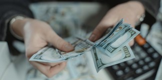 Cómo las licitaciones son utilizadas en un complejo mecanismo para el lavado de dinero