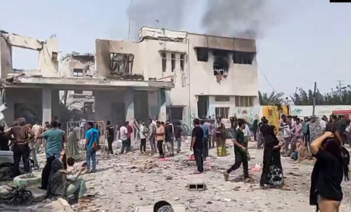 Sube a 24 la cifra de niñas muertas en un ataque israelí contra una escuela en sur de Irán MINAB (IRÁN), 28/02/2026.- Captura del video de los momentos posteriores al bombardeo en la ciudad de Minab (Irán). El número de niñas muertas en un ataque israelí contra una escuela de primaria en la ciudad sureña iraní de Minab ha ascendido a 24, mientras otras 45 estudiantes han resultado heridas, informó la gobernación de la provincia de Hormozgan. EFE/MEHR -SOLO USO EDITORIAL/SOLO DISPONIBLE PARA ILUSTRAR LA NOTICIA QUE ACOMPAÑA (CRÉDITO OBLIGATORIO)- PROHIBIDO SU USO EN IRÁN. NO Access Israel Media/Persian Language TV Stations Outside Iran/Strictly No Access BBC Persian/VOA Persian/Manoto-1 TV/Iran International