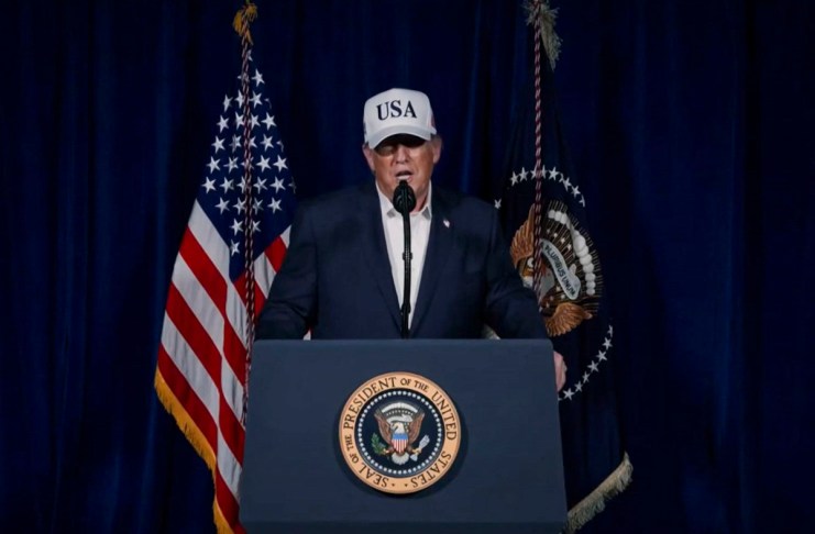 El presidente Donald Trump se refirió a los ataques contra Irán. Foto EFE