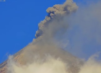 Volcán de Fuego mantiene actividad