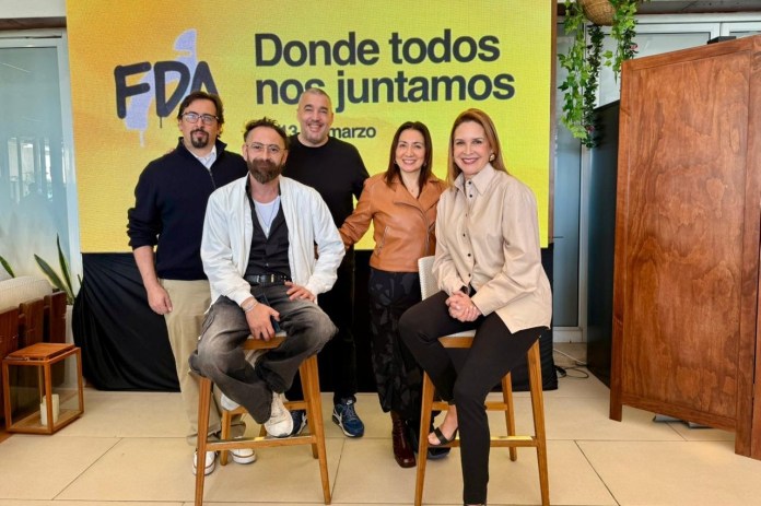 Organizadores del Festival de Antigua 2026, durante la presentación de la edición número 19. Foto: Cortesía de Festival de Antigua.