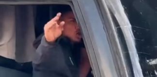 El jugador tuvo una mala jornada el domingo tras la derrota del equipo blanco ante Aurora. Foto La Hora: captura de pantalla/Chapin Soccergt