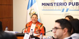 Consuelo Porras se queda sin votos en elección del CSU para la Corte de Constitucionalidad La fiscal general del MP, Consuelo Porras, se quedó sin votos en la elección de magistrados de la CC por el CSU de la USAC.