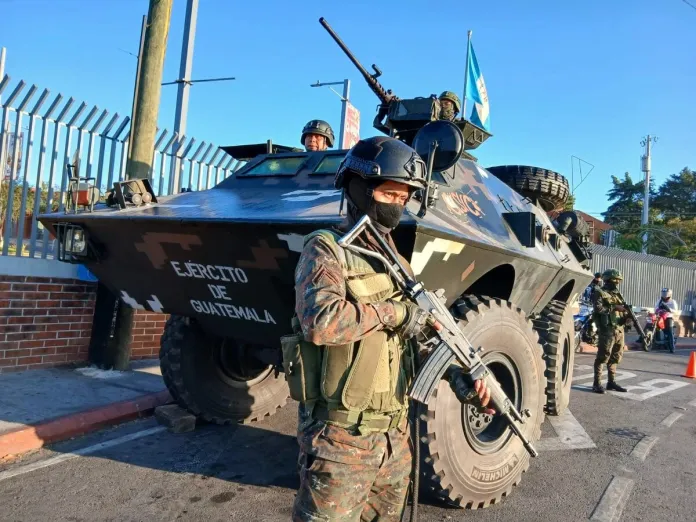 Ejército Presidencia niega intento de militarización del país con aplicación de estados de prevención.