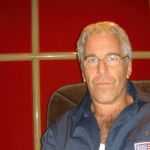 Jeffrey Edward Epstein fue un financiero estadounidense.