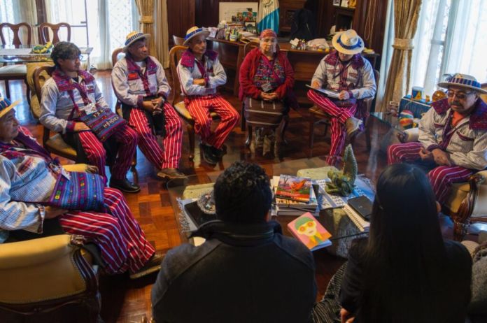 El grupo de representantes del tradicional 
