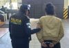 Capturan a alias “La Chenca”, señalada como presunta integrante de la mara 18 y requerida por cinco juzgados por el delito de extorsión.