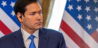 Marco Rubio mantiene contactos secretos con el nieto de Raúl Castro, según Axios. Foto: La Hora/ EFE/EPA/DOMINIKA KORTVELYESIOVA