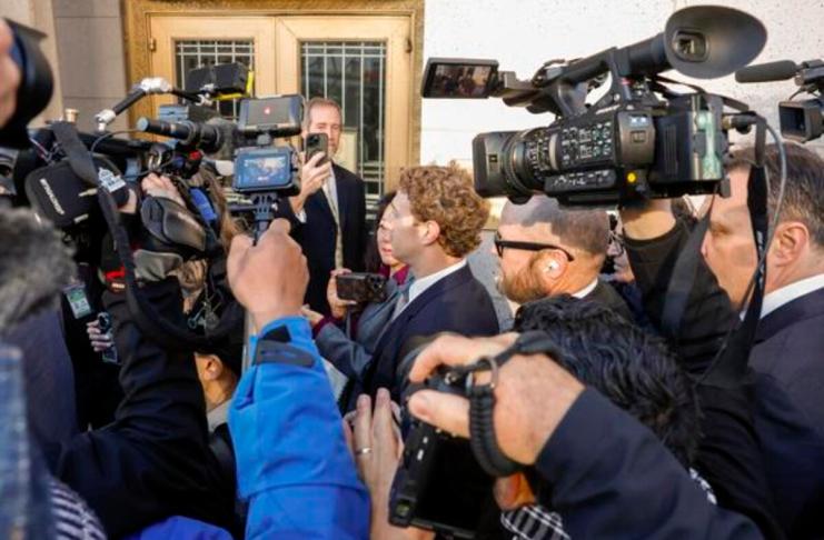 Zuckerberg defiende en juicio a Instagram y critíca a usuarios por mentir sobre edad Foto: La Hora/ EFE/EPA/CHRIS TORRES